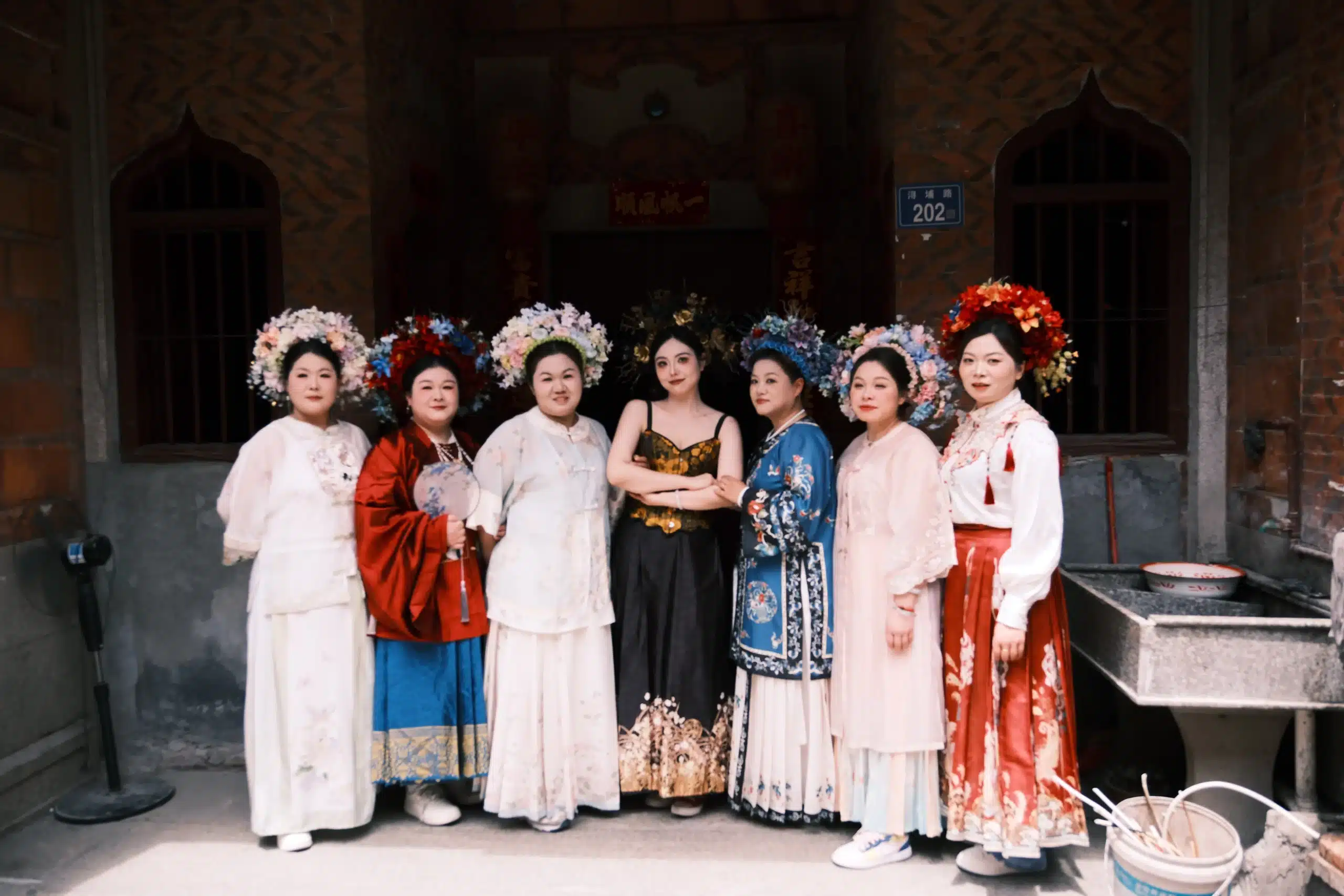 Exfatter Apparel team during 2025 spring team building event in Quanzhou